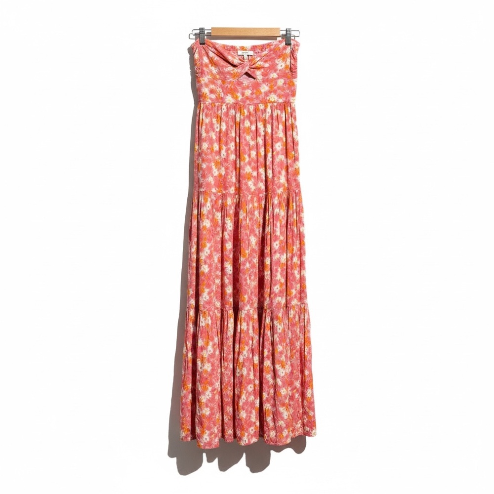 L*SPACE
Alessandra Dress In When In Bloom - Picture 2 of 16